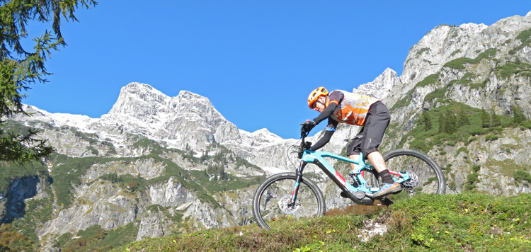 Met de Cube eMTB in de bergen