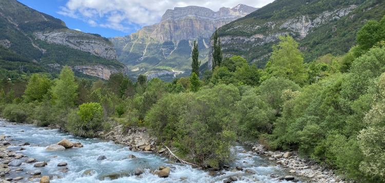 TransPyreneeën Canyon to Coast