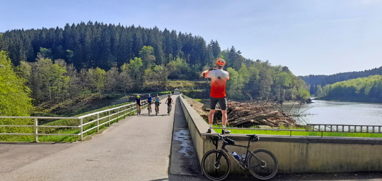 https://www.vasasport.nl/verslag-Gravelbikeweekend-Drielandenpunt-2025