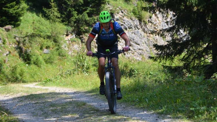 Dachstein Hutte runde Vasa Sport