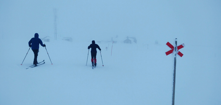 Skien door de sneeuwstorm