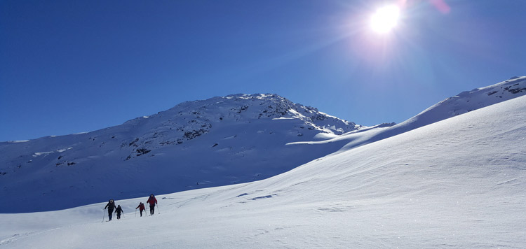 Toerlanglaufen-backcountry-toerskien-vakantie-hutten-tocht-scandinavie