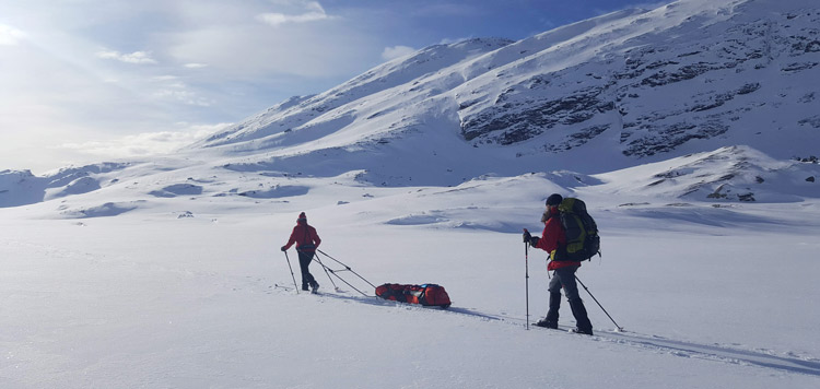 Toerlanglaufen-backcountry-toerskien-vakantie-hutten-tocht-scandinavie