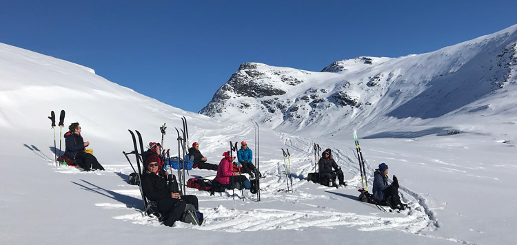 Toerlanglaufen-backcountry-toerskien-vakantie-hutten-tocht-scandinavie