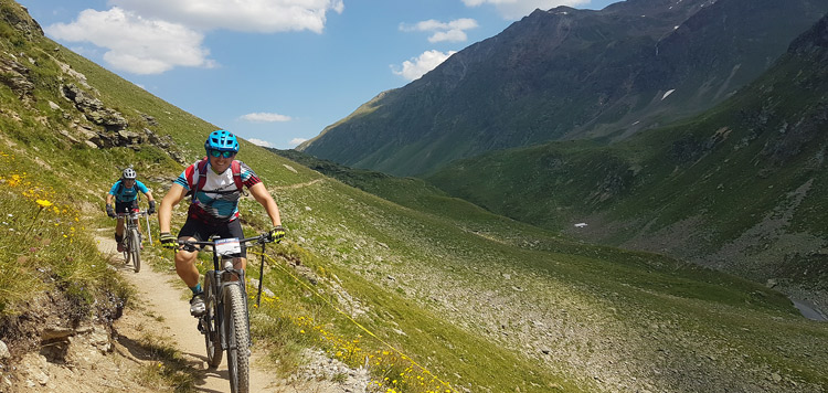 mountainbike-reis-transalp-ischgl-st-moritz-engadin