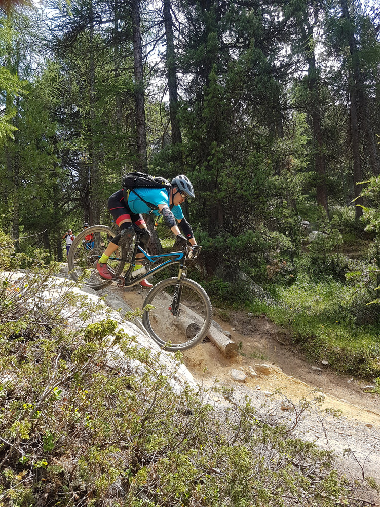 mountainbike-reis-transalp-ischgl-st-moritz-engadin