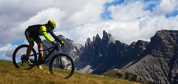 ​​​​mtb tocht dolomieten reis vakantie