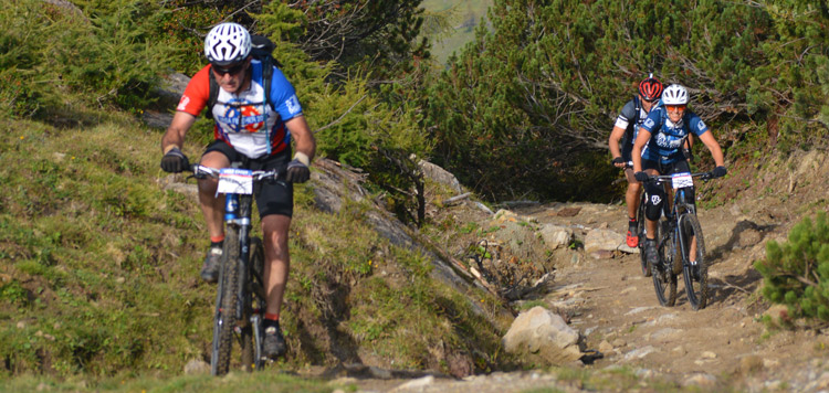 mtb tocht met hutten overnachtingen transalp