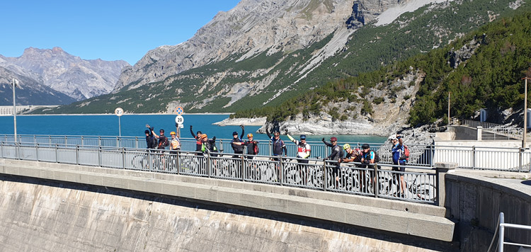 mtb-transalp-tocht-engadin-panorama-ischgl-moritz