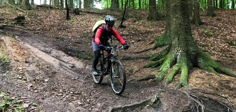 ​​mtb-weekend-duitsland-wuppertal-clinic-trails