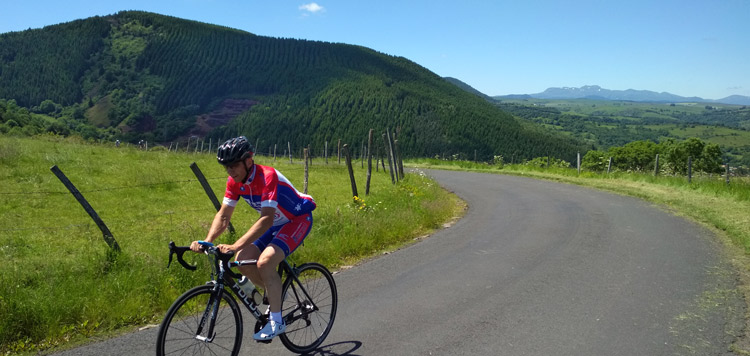 racefiets reis auvergne frankrijk