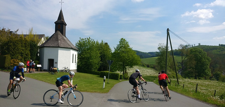 racefiets-wielren-weekend-duitsland-sauerland-clinic