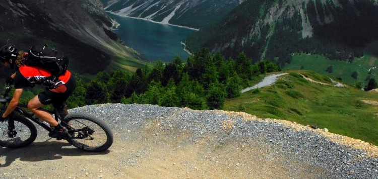 Mountainbike-reis-TransAlp-Ischgl-Poschiavo-Vasa-Sport