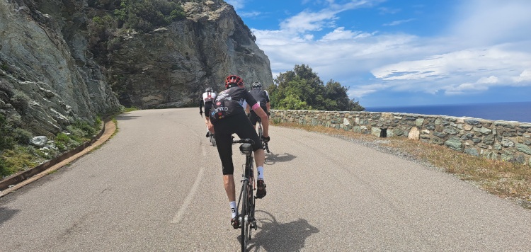 Racefietsreis Corsica