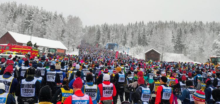 Titelfoto van dit reisverslag. Op de foto zie je de start van de Vasaloppet.