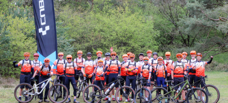 Groepsfoto van de Vasa Sport bikecrew